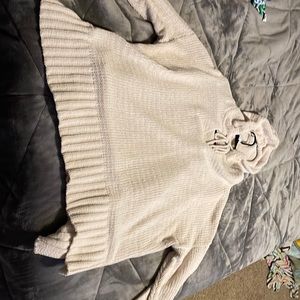 Aerie Xl sweater hood